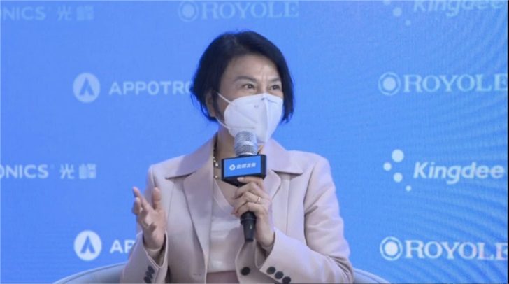 董明珠谈疫情:投资10亿进军医疗业,不成功也要投