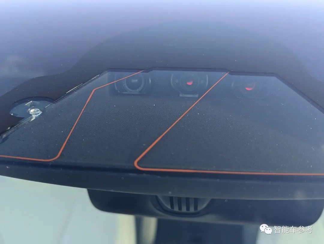 特斯拉最新 HW4.0 交付,不发布不宣传,直接上车 Model X / S,还降价了