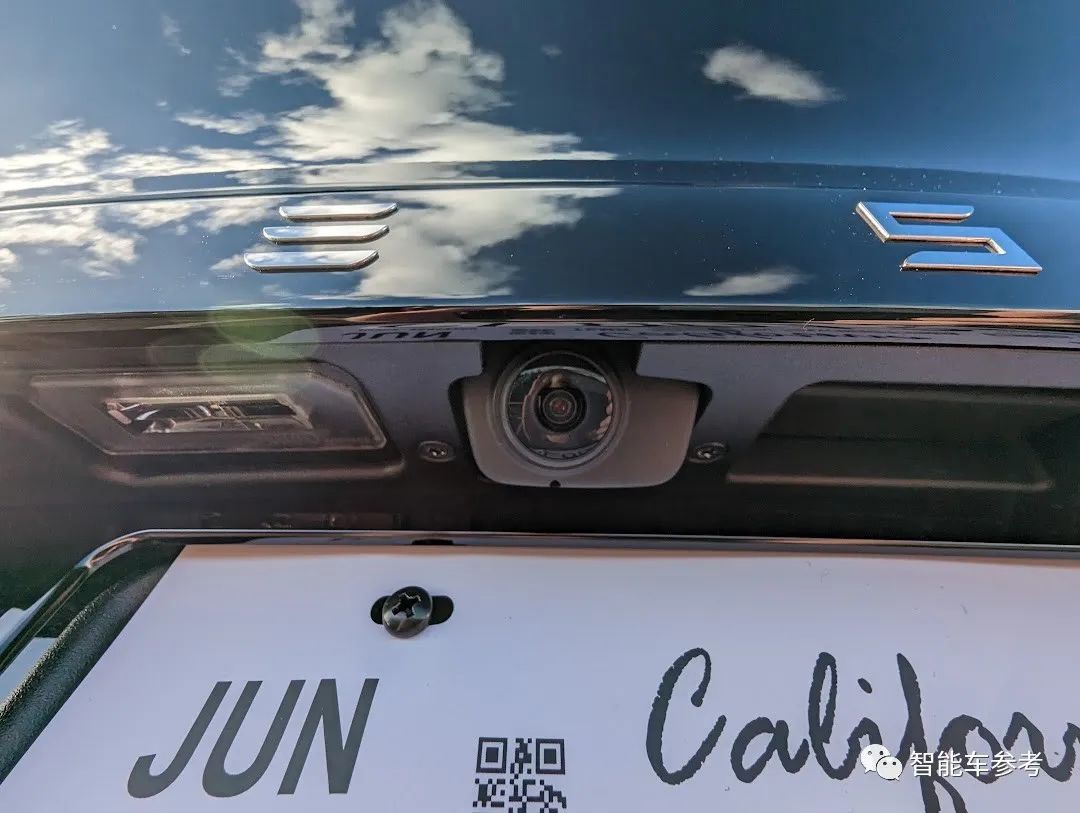 特斯拉最新 HW4.0 交付,不发布不宣传,直接上车 Model X / S,还降价了