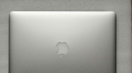 苹果MacBook Air=500块