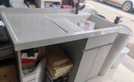 全新 1.2米洗衣柜，650元， 成品的