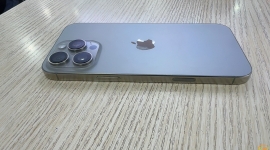 iPhone 16 Pro Max国行256G原色钛金属屏幕花原装气密5388一将出品