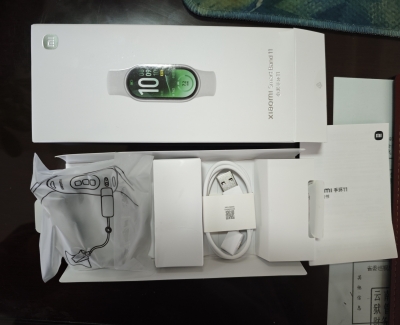 出一个仅拆封小米手环11