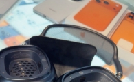 Air Pods Max国行2代蓝色99新在保到明年1888一将出品