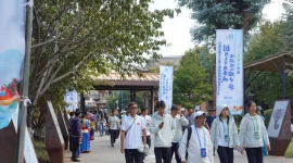云南省第十三届少数民族传统体育运动会民族大联欢走进云南民族村
