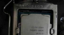 收个支持英特尔八代的主板，h310 b360