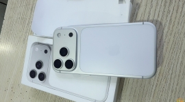 iPhone 17 Pro国行256G银色999新高保极品6999一将出品