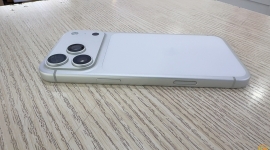 iPhone 17 Pro Max国行256G银色999新高保气密7999一将出品