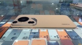 华为Pura 70Ultra白色16+512G成色95新靓2399一将出品
