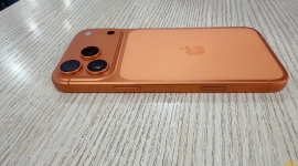iPhone 17 Pro Max国行256G星宇橙99新更换华星屏爱思沙漏全绿6399一将出品