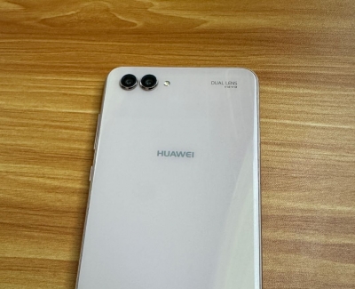 出个Nova2s