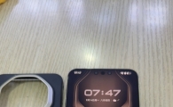 华为Mate 80RS非凡大师20+512G皓白充新全套在保到明年8399一将出品