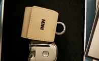 低价出售全新正品yoose有色MINI 2.0电动剃须刀