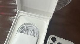 17proMax256G白色89 50