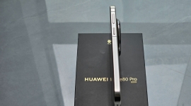 准新华为mate80pro512