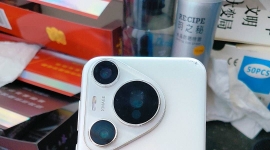 1800出华为pura70 pro