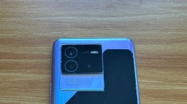 出个iQ00Neo6 SE