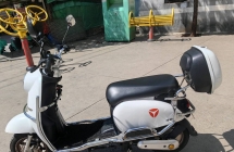 9成新雅迪锂电池新国标，熊友秒价1599