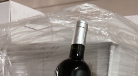 【进口商清仓】出一批法国原瓶红酒~~~酒在昆明，到岸价直接出~~