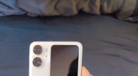 oppo find n2flip微瑕750