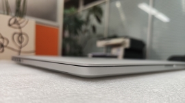 【极品】15年15寸苹果MacBook Pro、i7四核、16+256G、Retina视网膜=1200