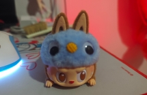 出手办一个，拉布布一个