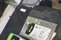 6T硬盘¥700出 8T 1300元 14T 1400元 一共有二十多个