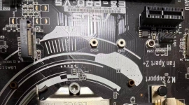 出华硕E3-PRO V5主板和1220V5 CPU