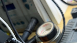 华为nova7se 8+128黑色5g 350元