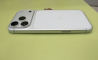 iPhone 17 Pro Max国行2T银色皇帝版0充电完美11999一将出品