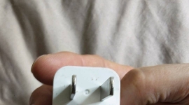 原装充电器华为荣耀，小米，苹果