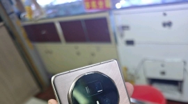 荣耀magicV5