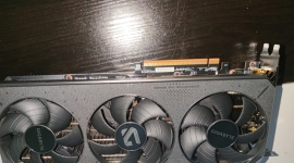 便宜出技嘉三风扇9070gre，2750出