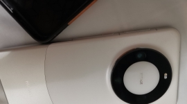 出mate60pro，12+512，1600元