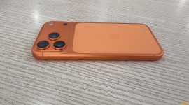 iPhone 17 Pro Max国行256G星宇橙高保999新气密7999一将出品