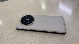 华为Mate XTS非凡大师16+1T顶配皓白屏幕小瑕疵10888一将出品