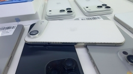 iPhone 17Air国行256G金色99新高保完美4799一将出品