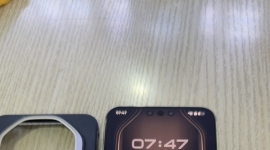 华为Mate 80RS非凡大师20+512G皓白充新全套在保到明年8399一将出品