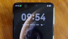 出售99新华为Mate70Pro+