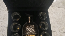 奢华高档金色水晶红酒杯套装轻奢醒酒器欧式家用大号葡 萄酒高脚杯