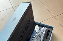 几乎全新盈通4070 12G D6X显卡 所有包装所有配件全部都在
