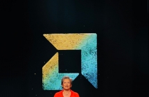 AMD 苏姿丰落地中国台湾会见供应链和客户：今早见鸿海刘扬伟，下午再访台积电，私人飞机换成黄仁勋同品牌