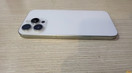 iPhone 16 Pro Max国行256G白色钛金属98新原装气密6399一将出品