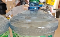 出三只出珍茗水桶
