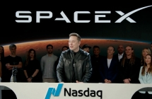 SpaceX 股价大涨 7.6%，马斯克身家重回 1 万亿美元