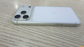 iPhone 17 Pro Max国行256G银色98新原装气密高保8599一将出品