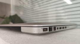 【17寸大飞机】苹果MacBook Pro、i7四核、8+250G=500块