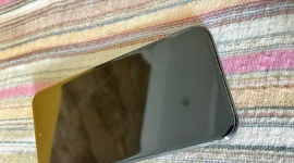 出台自用在保华为mate70air黑色12+512