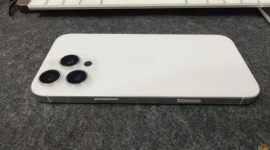 iPhone 16 Pro Max国行256G白色钛金属95新原装气密5288一将出品
