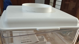 40元出套全新的电蒸锅